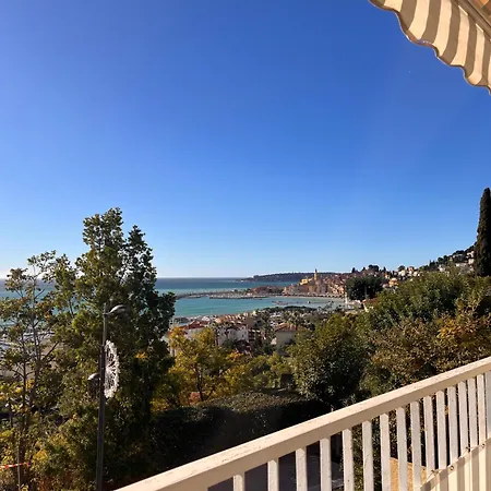 Elegant With Sea View And Apartment *
