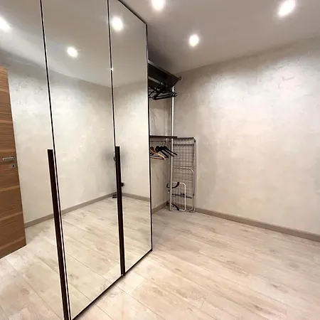 Apartamento Elegant With Sea View And